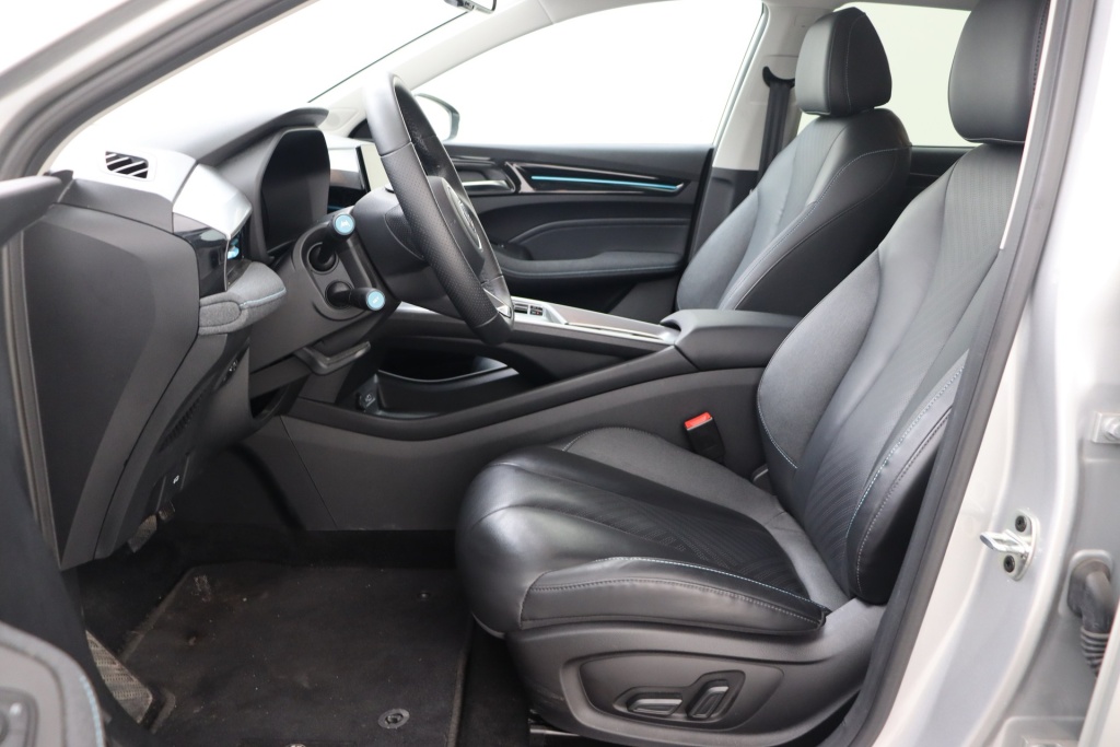 MG MG5 Luxury 61 kWh FWD - ref: 7-54231 - Photo 13