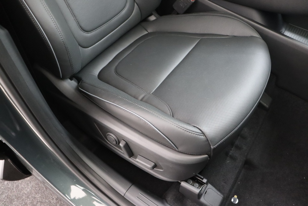 HYUNDAI Tucson Shine 1.6 T-GDi HEV 6AT - ref: 7-54770 - Photo 16