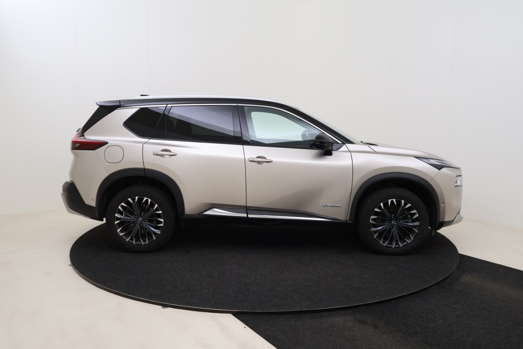 NISSAN X-Trail Tekna 5pl 1.5 VC-T e-4ORCE 213 hp 4WD - ref: 7-56053 - Photo 4