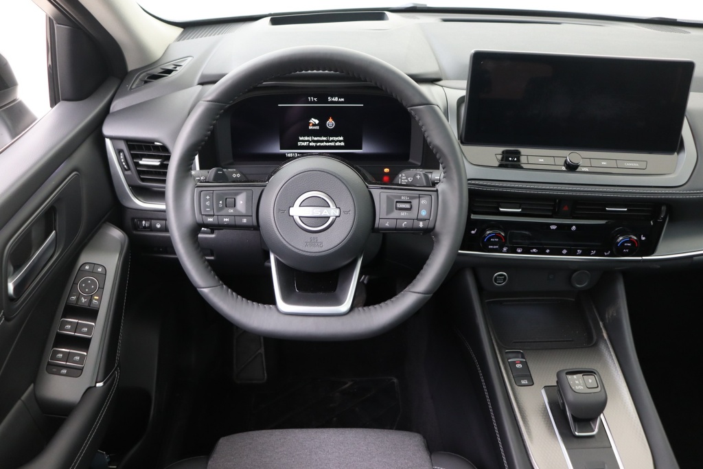 NISSAN Qashqai N-Connecta Winter Comfort + PANO + 2 Tone 1.3 DIG-T MHEV 158 hp Xtronic 2WD - ref: 7-56068 - Photo 11