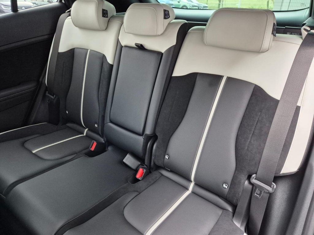 KIA Sportage 1.6 Gasoline 180hp 4x4 - ref: 7-56267 - Photo 13