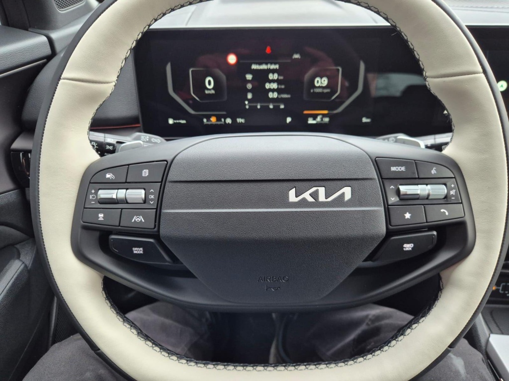 KIA Sportage 1.6 Gasoline 180hp 4x4 - ref: 7-56267 - Photo 17