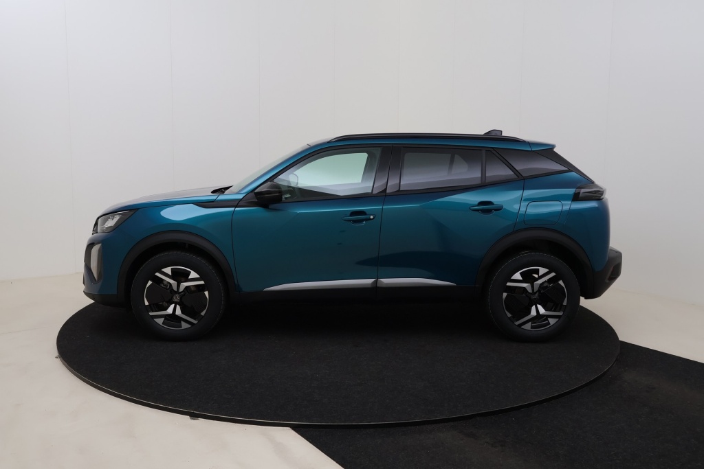 PEUGEOT 2008 Allure  1.2 Turbo 100 hp Man. 6    - ref: 7-56289 - Photo 9