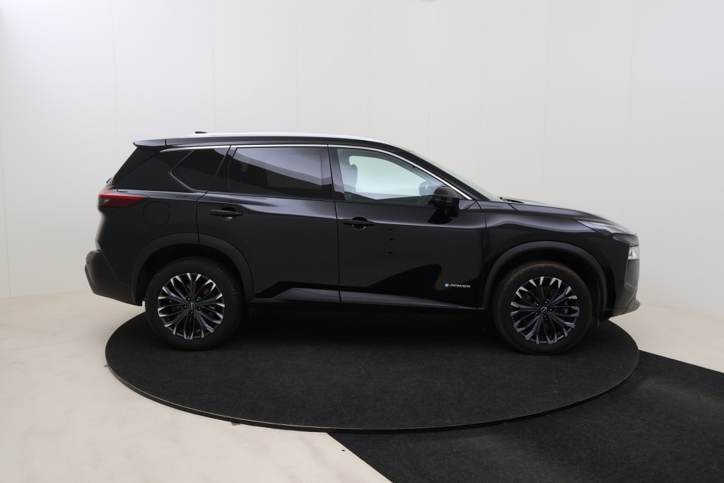 NISSAN X-Trail N-Connecta 5pl Pano HUD AFA 19