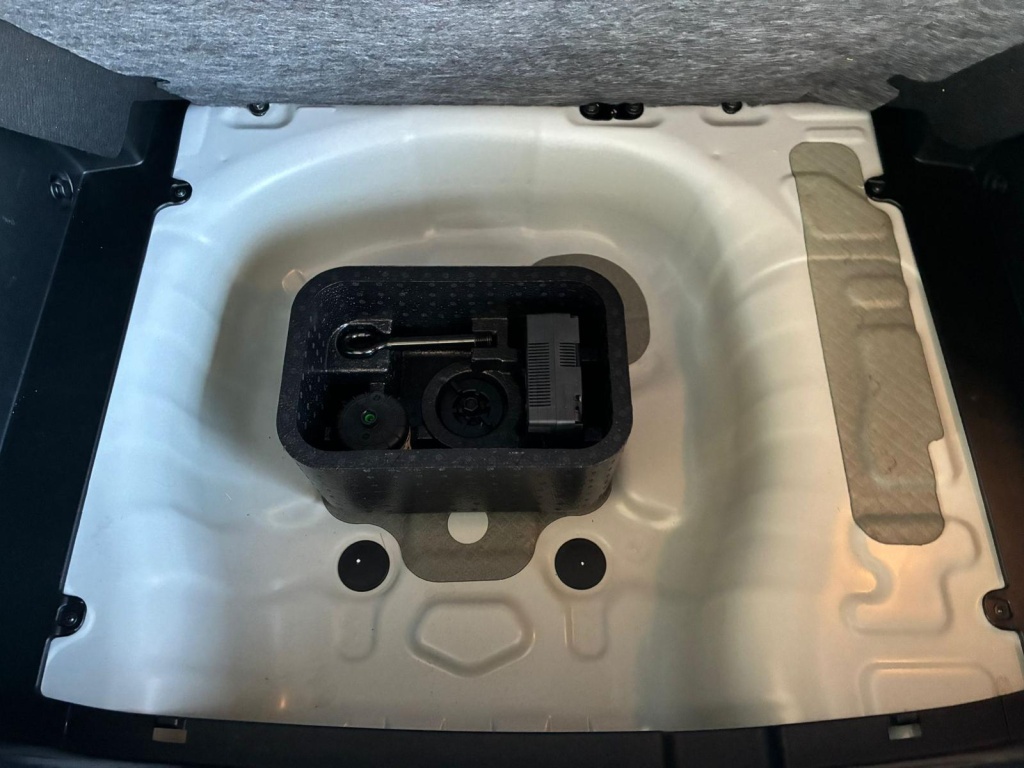 HYUNDAI Bayon Comfort 1.2 GDI 79 PS (5MT) - ref: 7-56492 - Photo 9