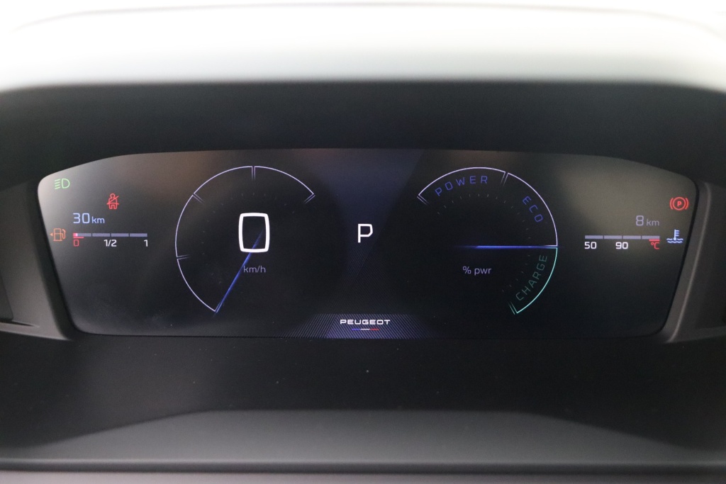PEUGEOT 2008 Allure Hybrid 145 hp e-DSC6 - ref: 7-56921 - Photo 19