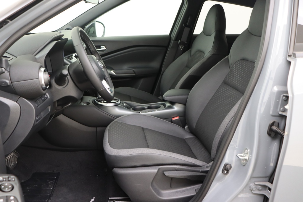 NISSAN Juke N-Connecta 1.6 Hybrid 143 hp AT 2WD - ref: 7-56962 - Photo 13