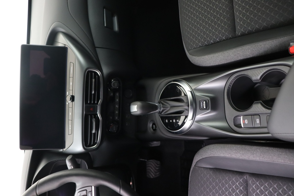 NISSAN Juke N-Connecta 1.6 Hybrid 143 hp AT 2WD - ref: 7-56980 - Photo 12
