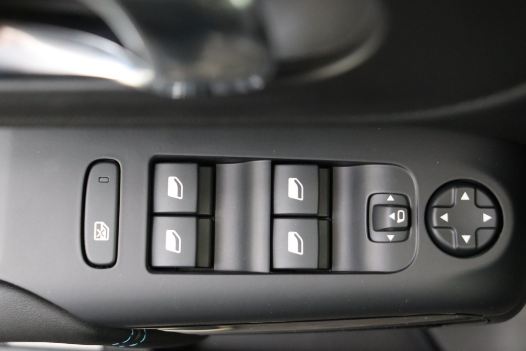 CITROEN C5 Aircross MAX Hybrid 225 hp e-EAT8 - ref: 7-57281 - Photo 17