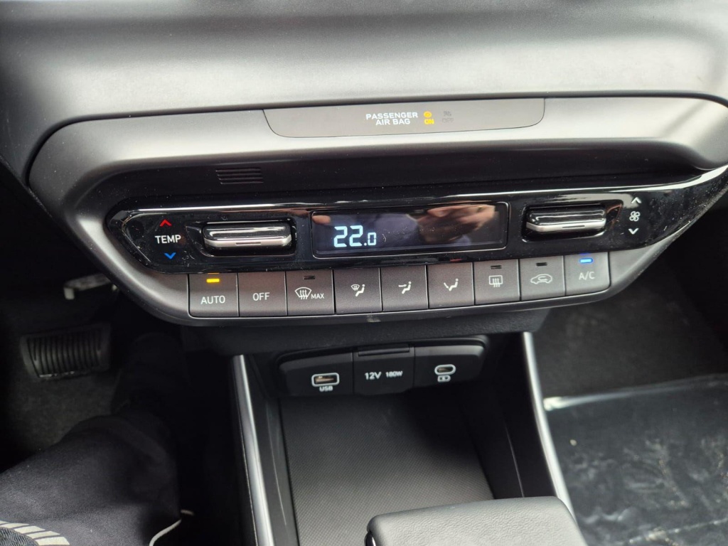 HYUNDAI i20 1.0 Gasoline 90hp - ref: 7-57553 - Photo 20