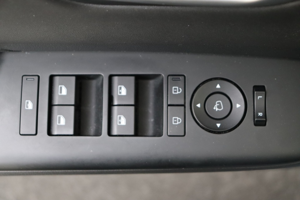 HYUNDAI Kona Shine 65kWh 214 hp - ref: 7-59128 - Photo 17