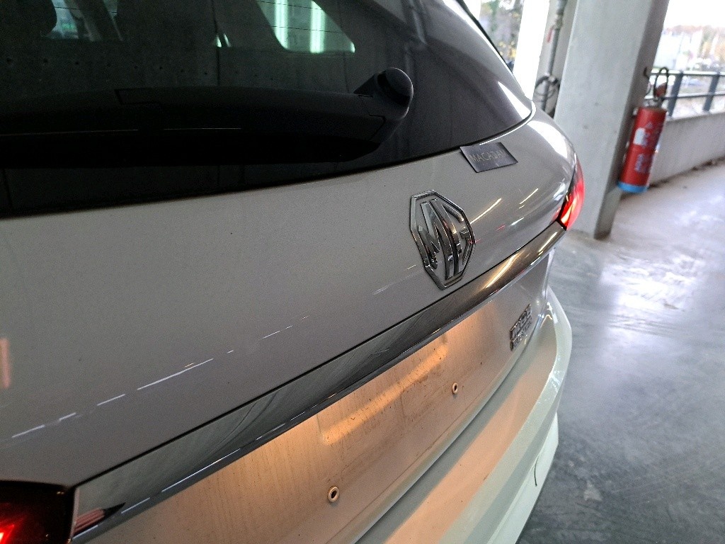 MG MG5 Comfort 61 kWh 156 hp - ref: 7-59172 - Photo 18