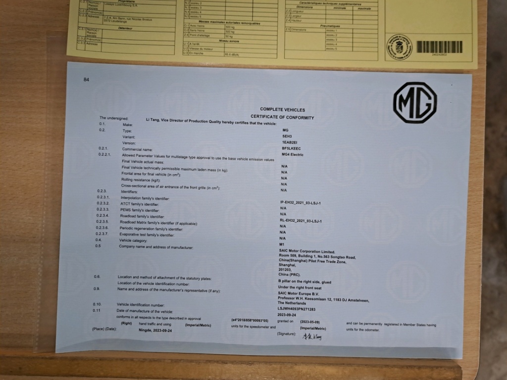 MG MG4 Luxury 64 kWh 204 hp - ref: 7-59403 - Photo 5