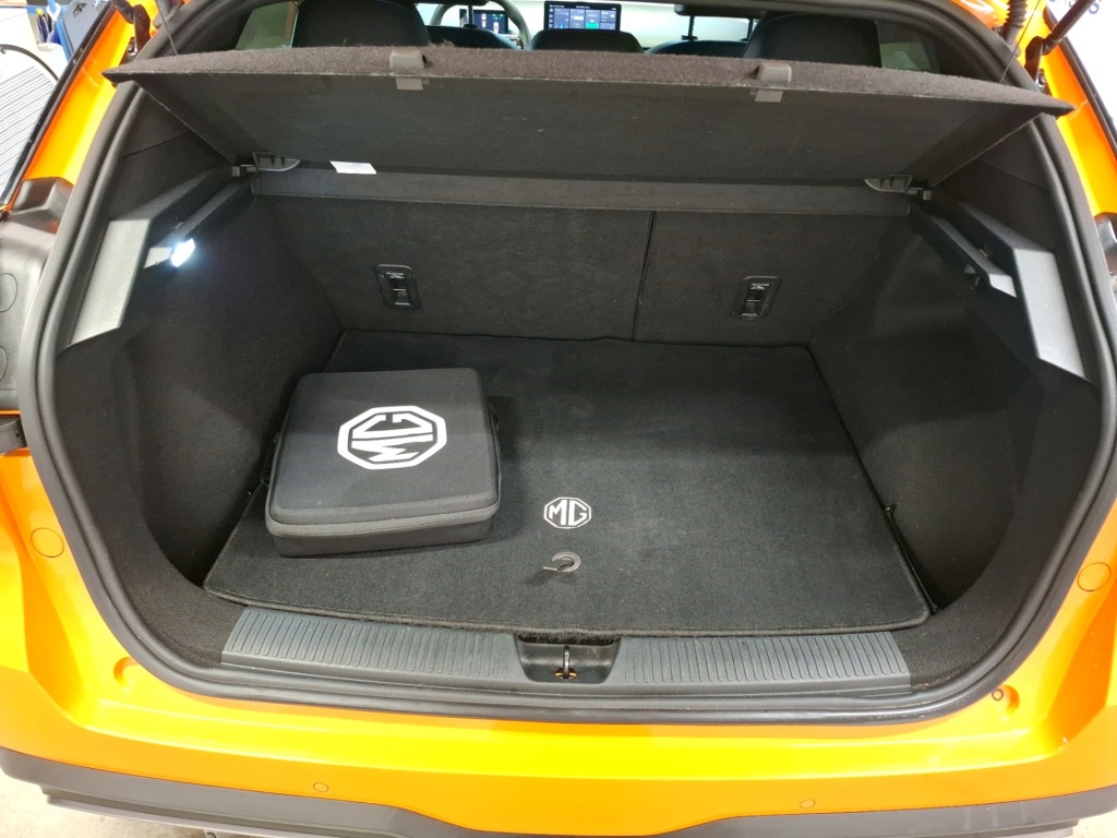 MG MG4 Luxury 64 kWh 204 hp - ref: 7-59409 - Photo 6