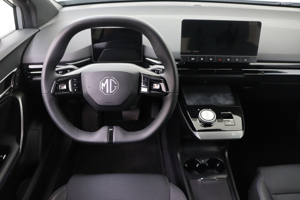 MG MG4 Luxury 64 kWh 204 hp - ref: 7-59450 - Photo 11