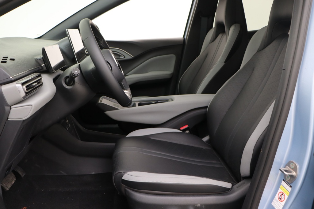 BYD Dolphin Surf Comfort 43,2 kWh 156 hp - ref: 7-59875 - Photo 13