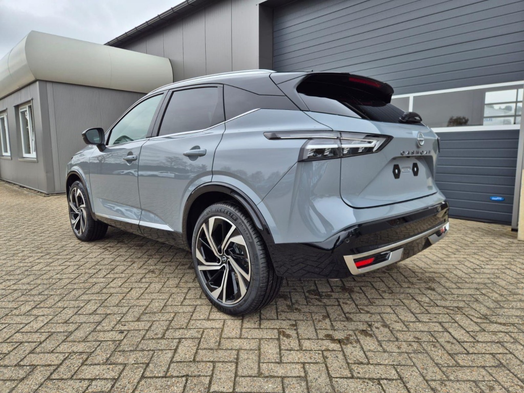 NISSAN Qashqai 1.3 Gasoline 158hp - ref: 7-60011 - Photo 3
