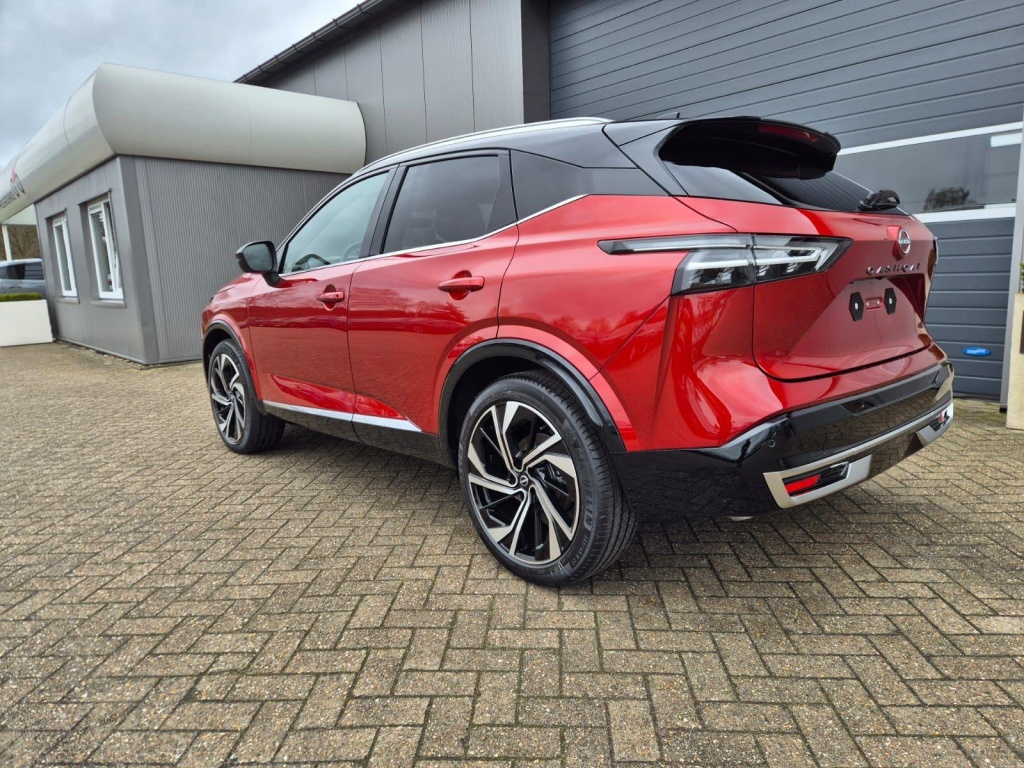 NISSAN Qashqai 1.3 Gasoline 158hp - ref: 7-60012 - Photo 3