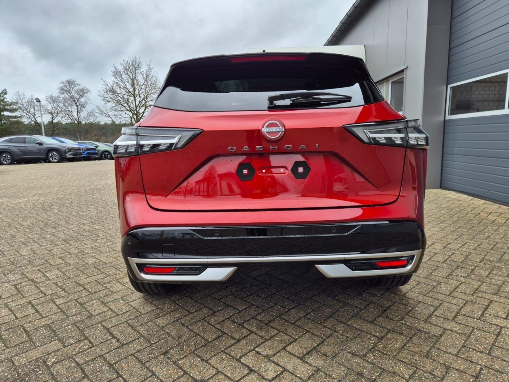 NISSAN Qashqai 1.3 Gasoline 158hp - ref: 7-60012 - Photo 4