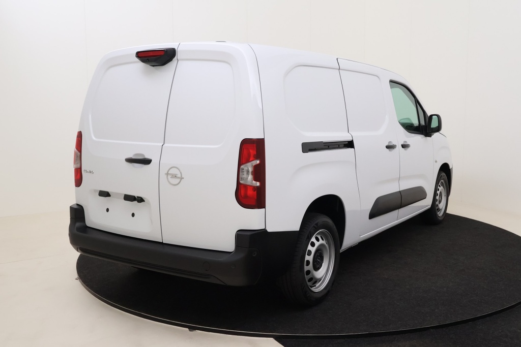 OPEL Combo Cargo L2H1 Heavy 1.5 Turbo D 100 hp S/S MT6 - ref: 7-60592 - Photo 6