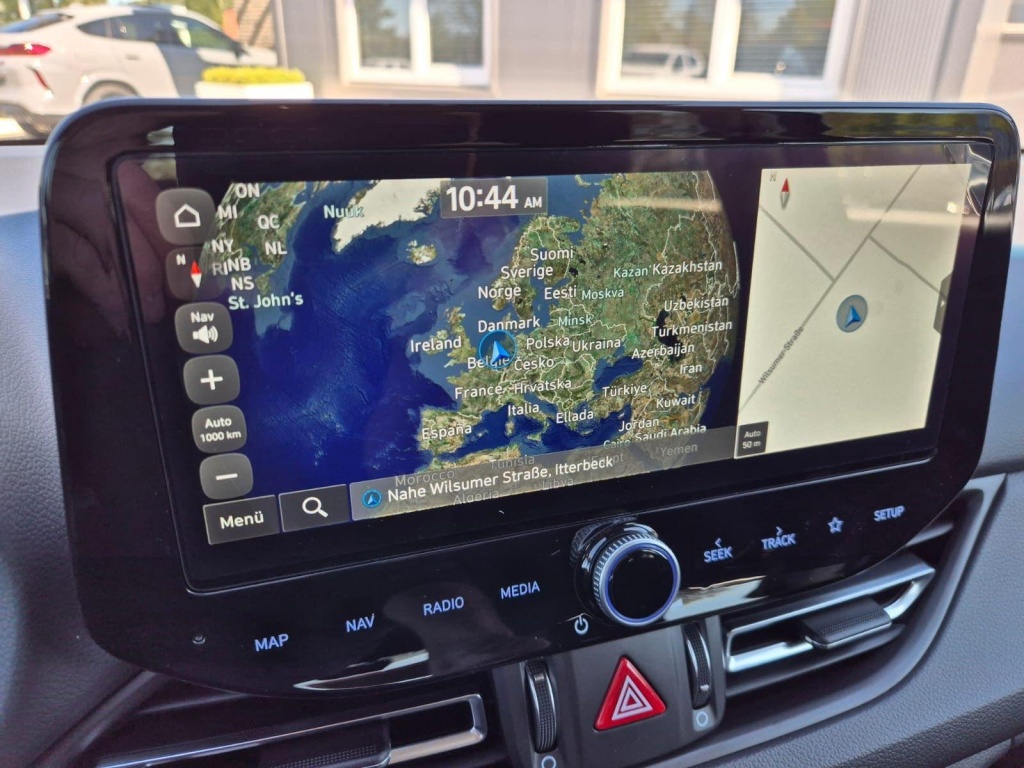 HYUNDAI i30 1.6 Gasoline 150hp - ref: 7-60717 - Photo 19