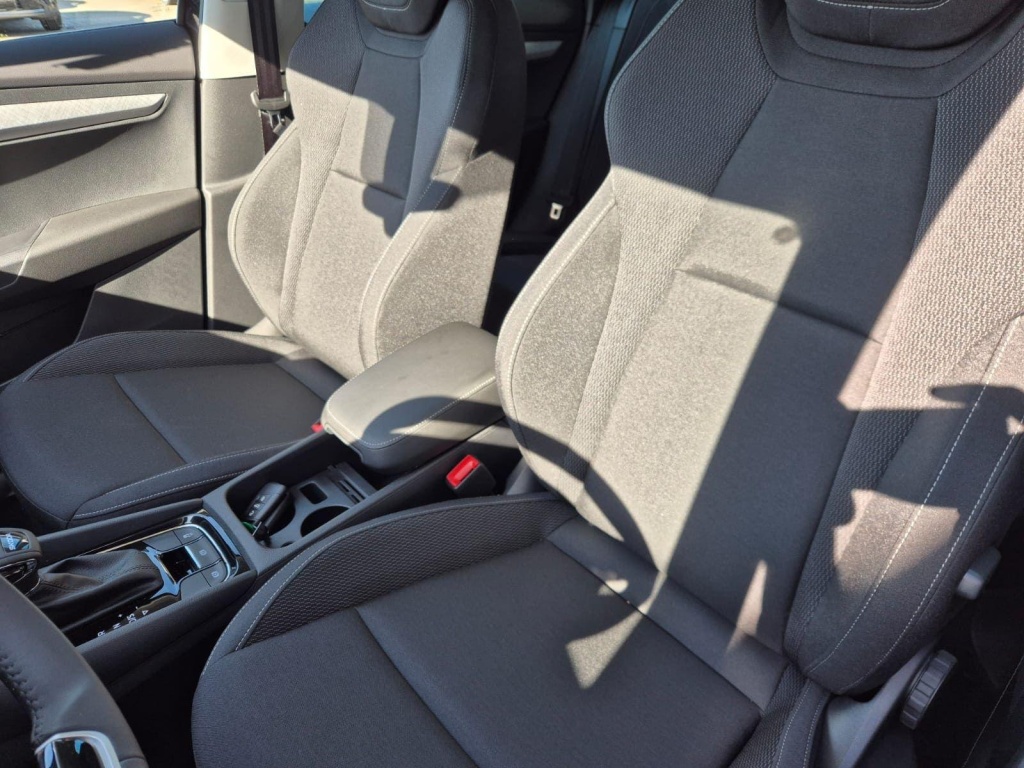 SKODA Karoq 1.5 Gasoline 150hp DSG - ref: 7-60756 - Photo 14