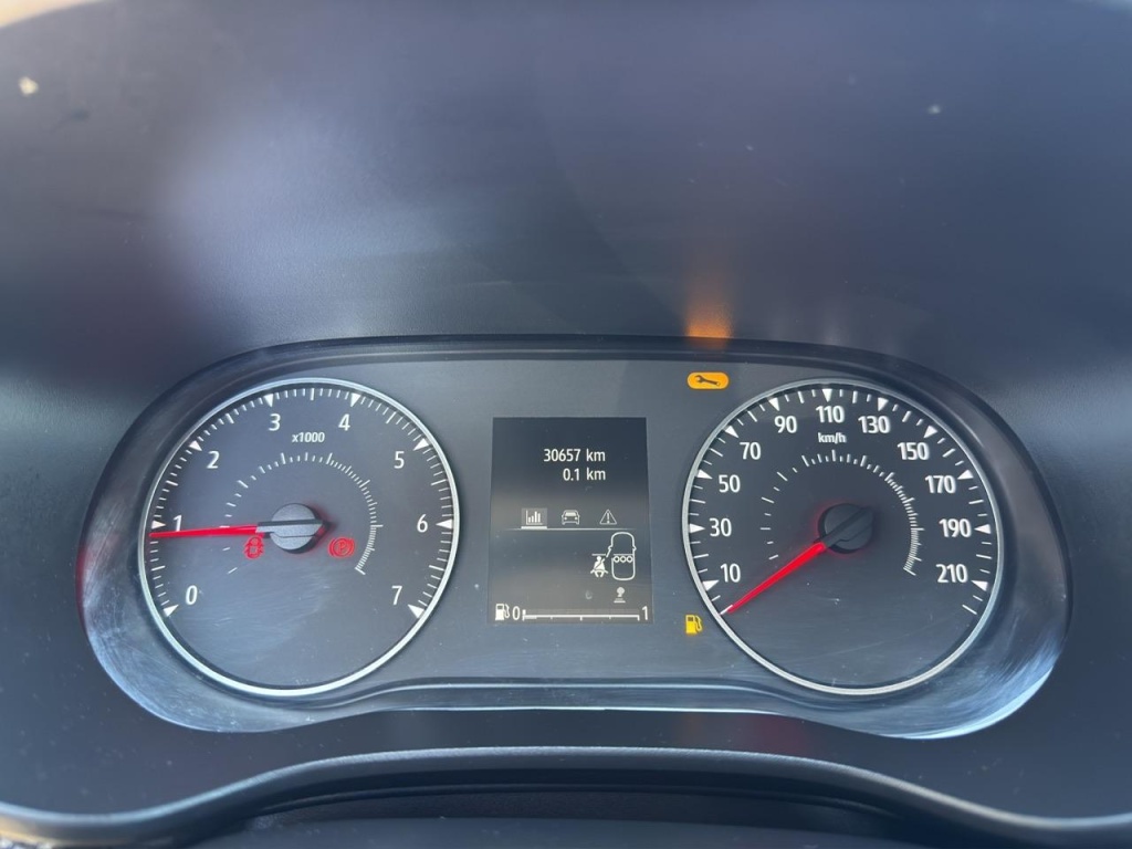 DACIA Sandero Expression 1.0 Gasoline 91hp - ref: 7-60793 - Photo 9
