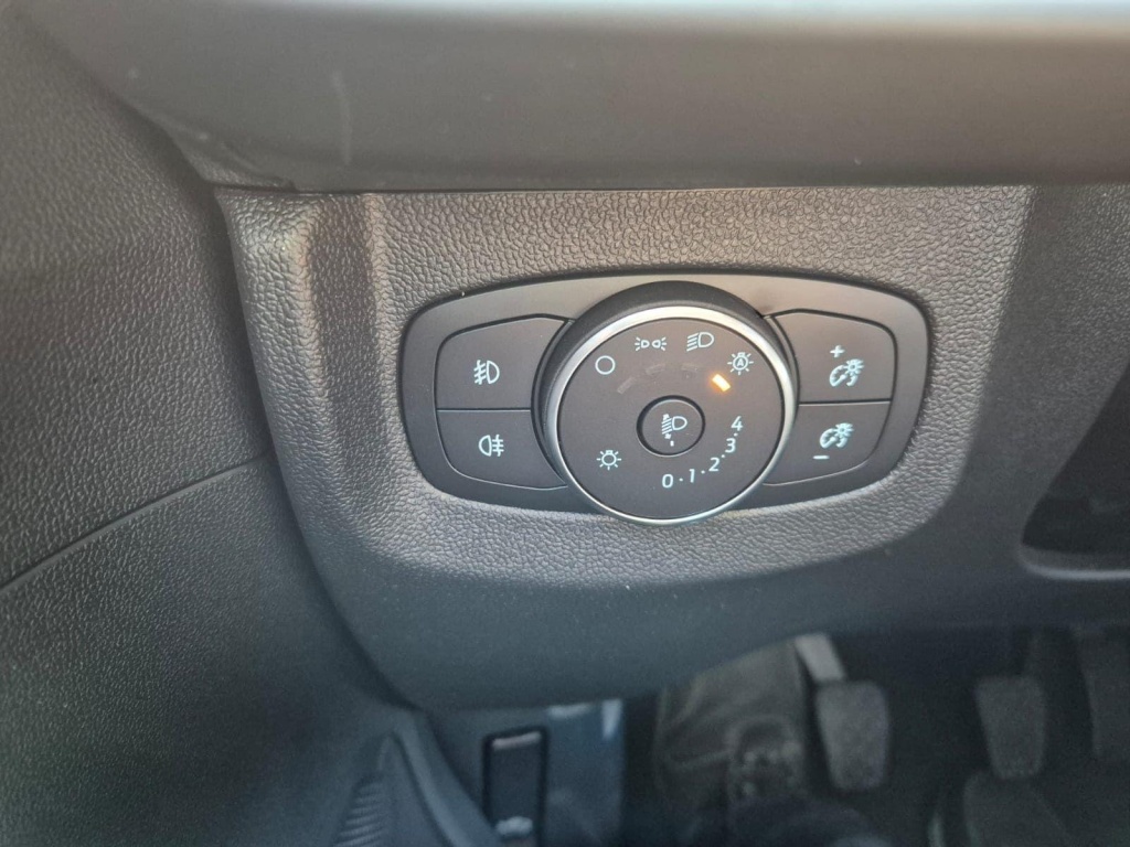FORD Tourneo 1.0 Gasoline 125hp - ref: 7-60794 - Photo 15