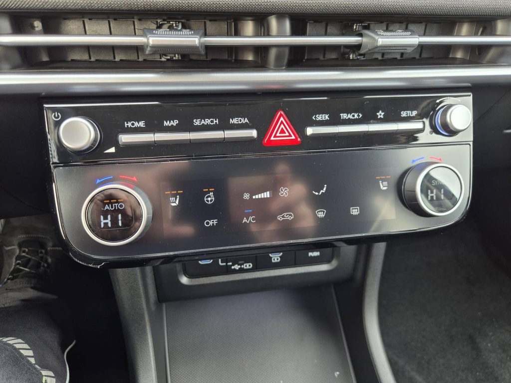 HYUNDAI Tucson 1.6 Gasoline 150hp - ref: 7-60985 - Photo 20