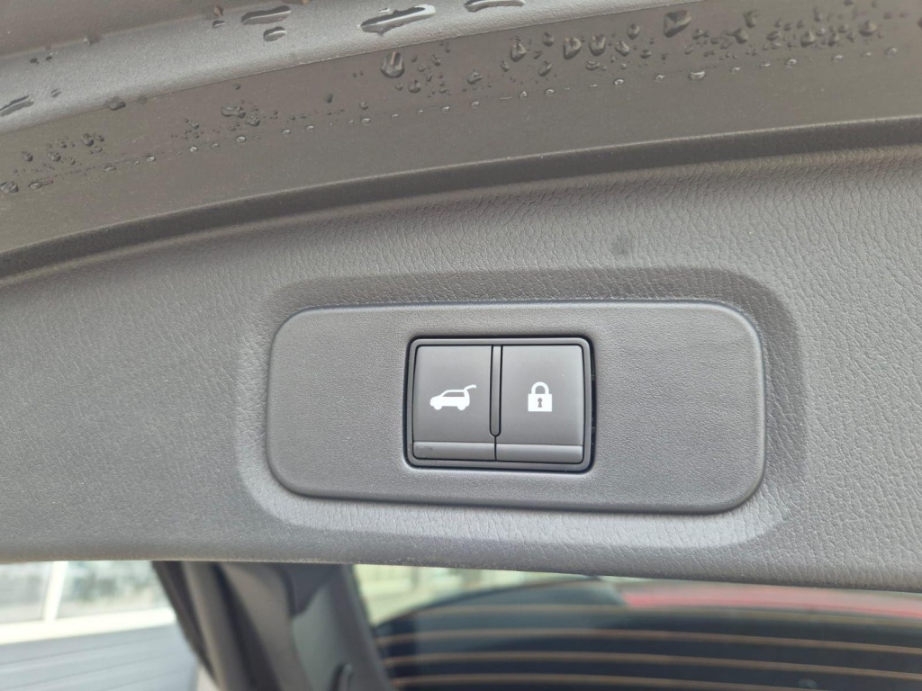 NISSAN Qashqai 1.3 Gasoline 158hp - ref: 7-60986 - Photo 12