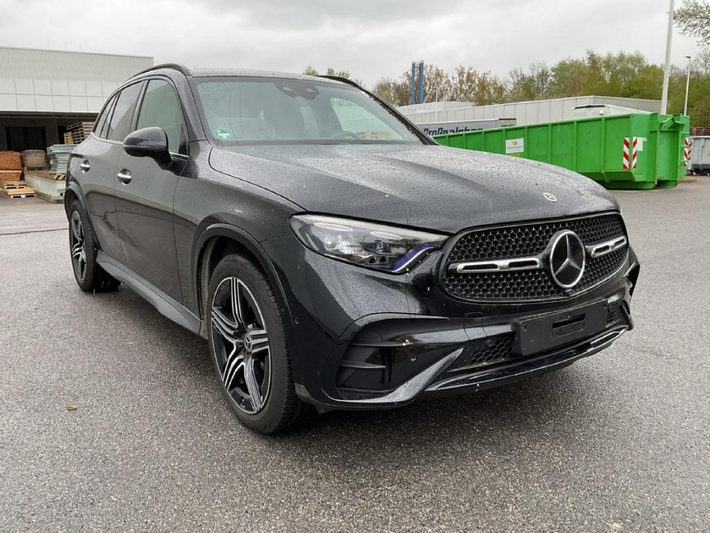 MERCEDES GLC AMG-Line 300 4Matic - ref: 7-61200 - Photo 3