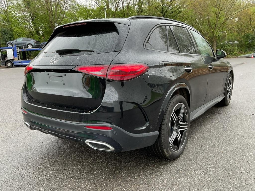 MERCEDES GLC AMG-Line 300 4Matic - ref: 7-61200 - Photo 7