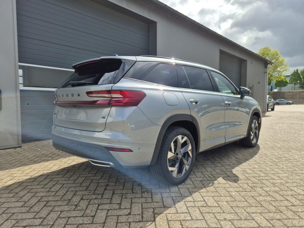 SKODA Kodiaq 1.5 Hybrid 204hp DSG - ref: 7-61388 - Photo 5