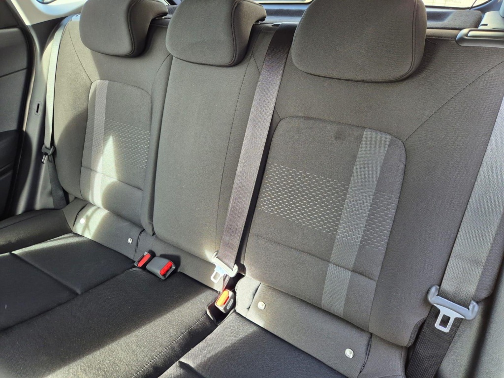 HYUNDAI i20 1.0 Gasoline 90hp - ref: 7-61637 - Photo 12