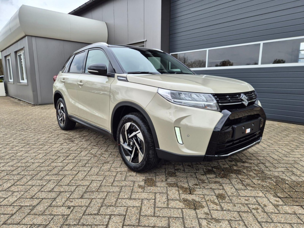 SUZUKI Vitara Comfort+ 1.4 Gasoline 110hp 4x4 - ref: 7-61643 - Photo 7