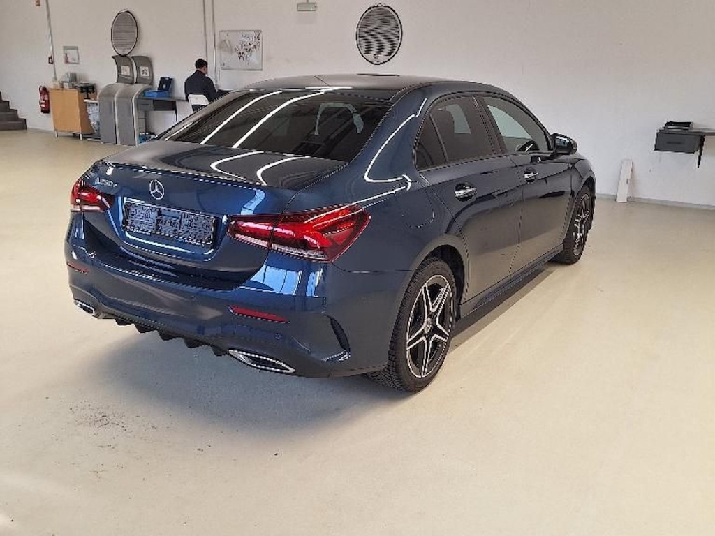 MERCEDES Classe A AMG-Line 250 e - ref: 7-61873 - Photo 4