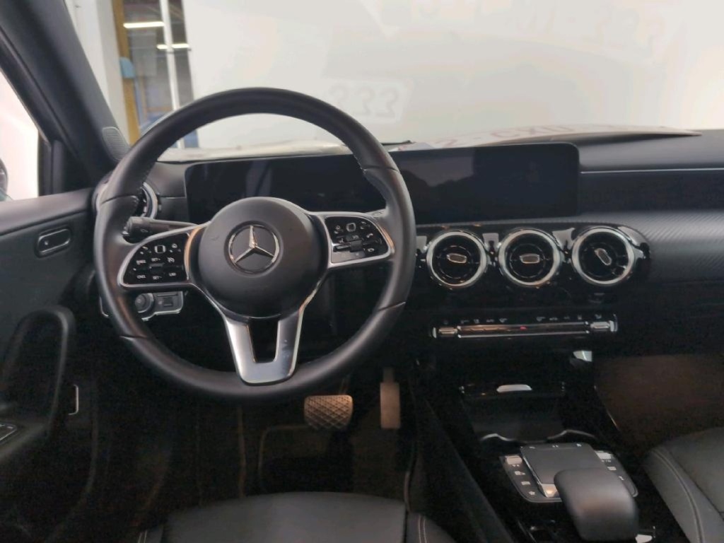 MERCEDES Classe A A 250 e Lim. Style (EURO 6d) 250 e - ref: 7-61878 - Photo 12