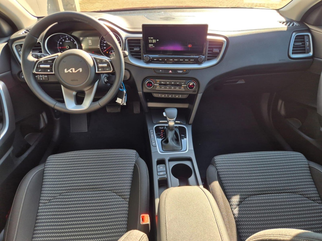 KIA Xceed 1.6 Gasoline 150hp - ref: 7-61997 - Photo 10