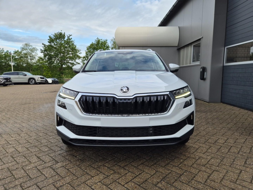 SKODA Karoq 1.5 Gasoline 150hp DSG - ref: 7-62458 - Photo 8