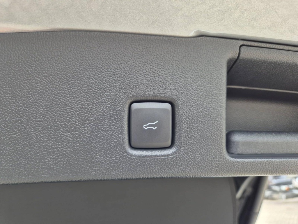 FORD Kuga ST-Line 2.5 Plug-in Hybrid Gasoline 242hp - ref: 7-62959 - Photo 16