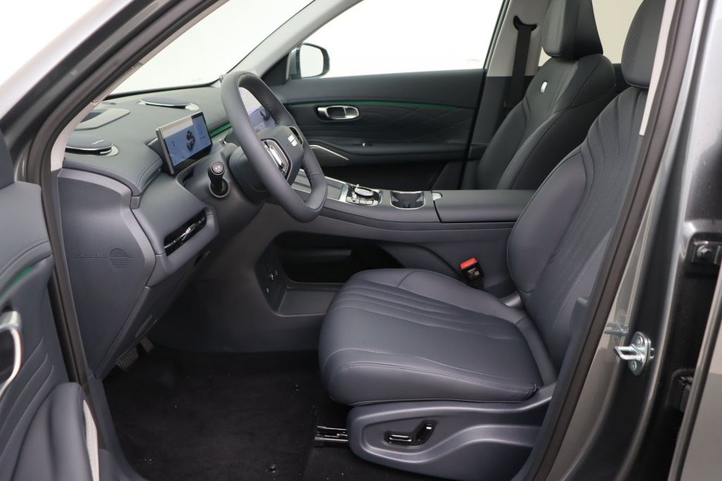 GEELY Starray Launch Edition 1,5 PHEV 257 hp - ref: 7-63153 - Photo 13