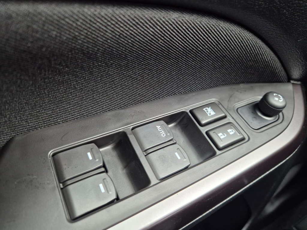 SUZUKI Vitara Comfort+ 1.4 Gasoline 110hp - ref: 7-63419 - Photo 13