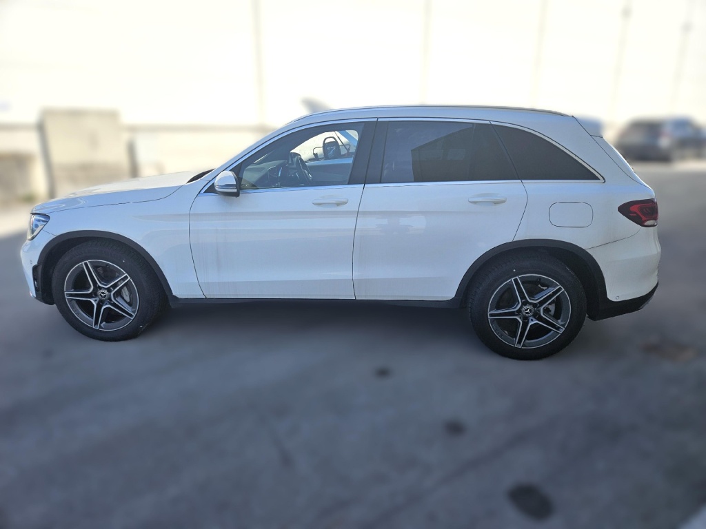 MERCEDES GLC AMG Line 300 258HP 4MATIC 9G-Tronic - ref: 7-63427 - Photo 4