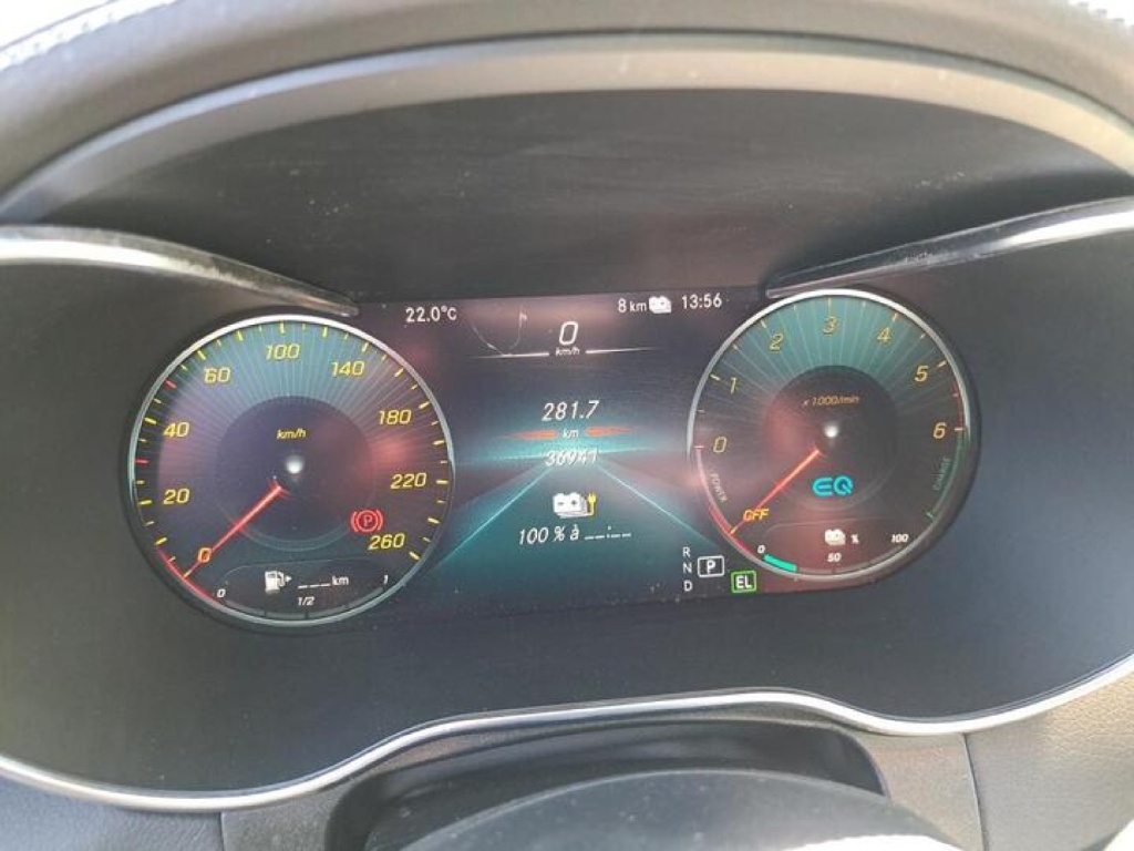 MERCEDES GLC AMG-Line 300 4Matic - ref: 7-63560 - Photo 7
