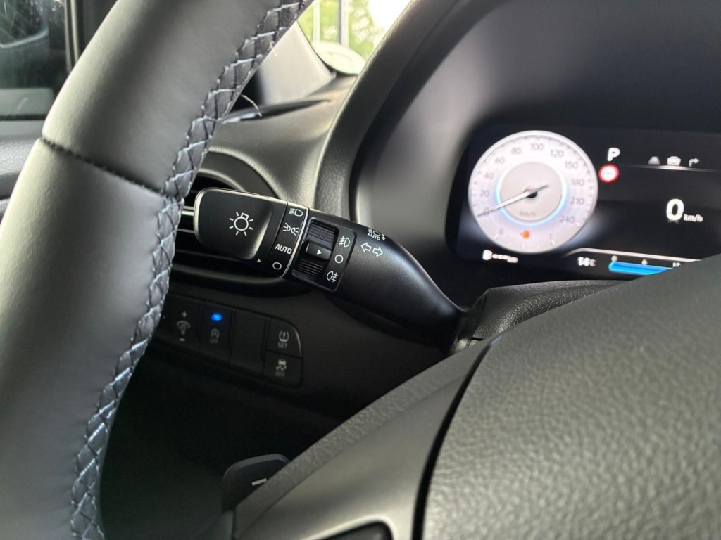 HYUNDAI i30 Comfort Plus 1.0 TGDI DCT - ref: 7-63719 - Photo 19