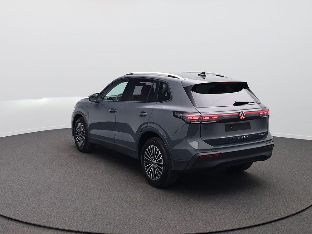 VOLKSWAGEN Tiguan Life 1.5 Plug-in Hybrid Gasoline 204hp - ref: 7-63799 - Photo 3