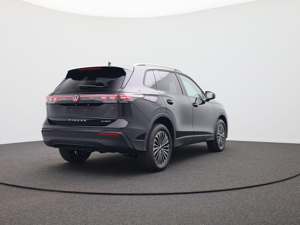 VOLKSWAGEN Tiguan Life 1.5 Plug-in Hybrid Gasoline 204hp - ref: 7-63800 - Photo 5