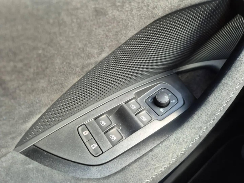 SKODA Kodiaq Sportline 1.5 Plug-in Hybrid Gasoline 204hp DSG - ref: 7-64230 - Photo 20