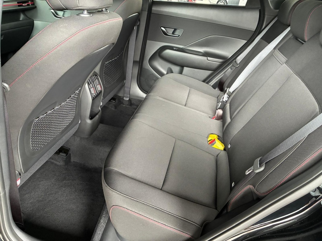 HYUNDAI Kona N-Line 1,6 T-GDI DCT 179 PS - ref: 7-66025 - Photo 6