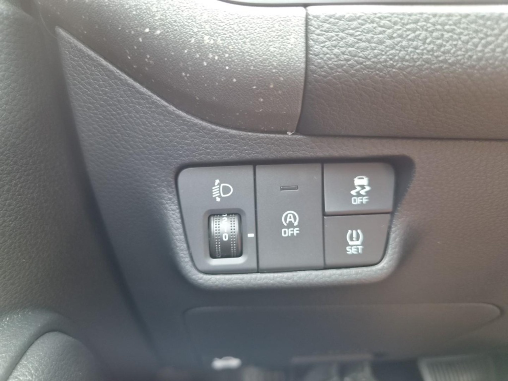 KIA Stonic 1.0 Gasoline 101hp - ref: 7-66419 - Photo 14